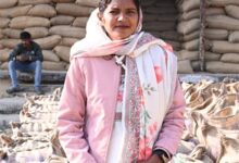 महिला किसान विमला सिंह ने बेचा 50 क्विंटल धान