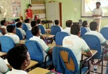 समर्पित माओवादी : वर्दी की जगह अब होटल की यूनिफॉर्म पहन कर करेंगे जिंदगी की नई शुरुआत