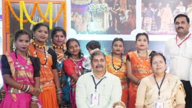 छत्तीसगढ़ के रजत जयंती राज्योत्सव में पर्यटन, संस्कृति एवं धर्मस्व विभाग का स्टॉल बना आकर्षण का केन्द्र, उमड़ी दर्शकों की भीड़