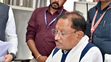 जनदर्शन : मुख्यमंत्री विष्णु देव साय ने आमजन की समस्याएँ सुनीं, मौके पर दिए त्वरित समाधान