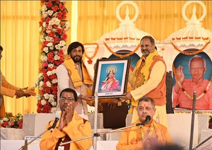 251 कुण्डीय विराट गायत्री महायज्ञ में शामिल हुए मंत्री गुरु खुशवंत साहेब 251 कुण्डीय विराट गायत्री महायज्ञ में शामिल हुए मंत्री गुरु खुशवंत साहेब