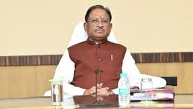 मुख्यमंत्री विष्णुदेव साय ने विजय दिवस पर शहीदों को किया नमन मुख्यमंत्री विष्णुदेव साय ने विजय दिवस पर शहीदों को किया नमन