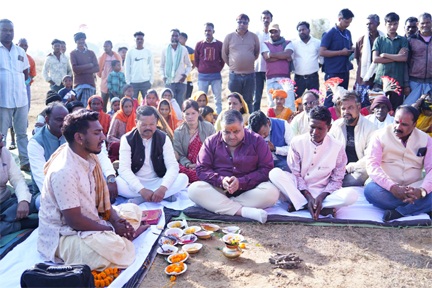 कैबिनेट मंत्री राजेश अग्रवाल ने लखनपुर-उदयपुर क्षेत्र में करोड़ों के विकास कार्यों का किया भूमिपूजन-लोकार्पण