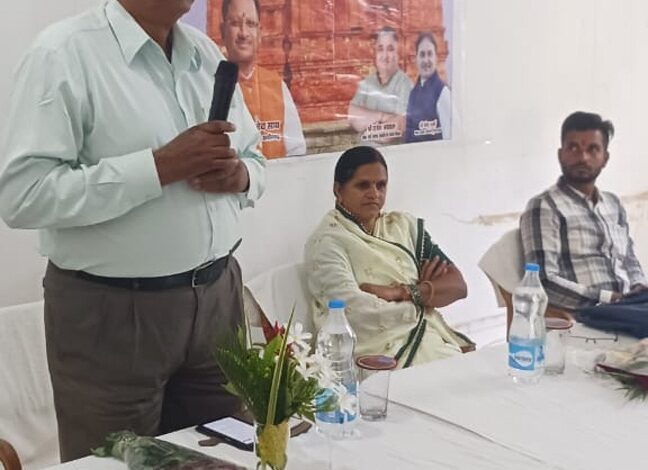 छत्तीसगढ़ की रजत जयंती वर्ष में सिरपुर में हुई पर्यटन संभावनाओं पर छात्रों की शोध प्रतियोगिता एवं संगोष्ठी, विजेताओं को मिले नकद पुरस्कार छत्तीसगढ़ की रजत जयंती वर्ष में सिरपुर में हुई पर्यटन संभावनाओं पर छात्रों की शोध प्रतियोगिता एवं संगोष्ठी, विजेताओं को मिले नकद पुरस्कार