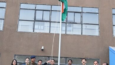 इंद्रावती भवन में आयुक्त अवनीश कुमार शरण ने किया ध्वजारोहण इंद्रावती भवन में आयुक्त अवनीश कुमार शरण ने किया ध्वजारोहण