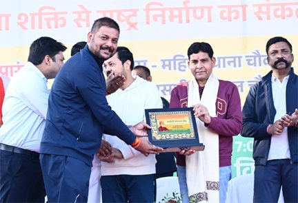 शिक्षा के साथ संस्कार का होना आवश्यक-राजस्व मंत्री टंक राम वर्मा