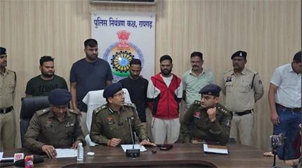 रायगढ़ पुलिस की इंटर स्टेट क्रिकेट सट्टा गिरोह पर बड़ी कार्यवाही, करोड़ों के ऑनलाइन क्रिकेट सट्टा का खुलासा