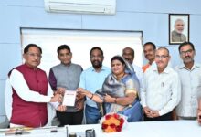 मुख्यमंत्री साय से छत्तीसगढ़ मनवा कुर्मी क्षत्रिय समाज के प्रतिनिधिमंडल ने की सौजन्य मुलाकात, 80 वॉ महा- अधिवेशन का दिया न्यौता