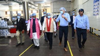 उपमुख्यमंत्री विजय शर्मा एवं वन मंत्री केदार कश्यप ने पशुपालकों एवं बिहान दीदियों के साथ किया आधुनिक डेयरियों का भ्रमण