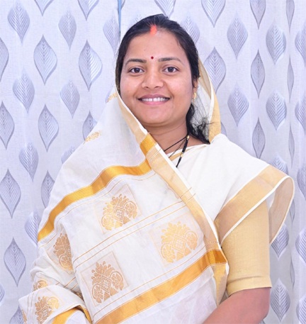 रंगों में घुले प्रेम और सौहार्द का त्योहार है होली : मंत्री लक्ष्मी राजवाड़े ने दी होली की शुभकामनाएँ