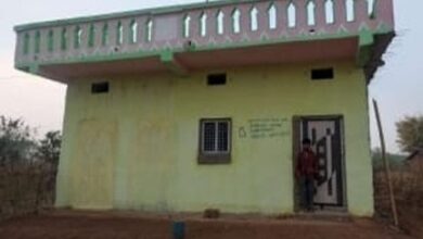 पक्की छत के नीचे, सुकून और स्वाभिमान भरी जिंदगी मिली जयनाथ को