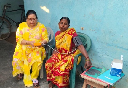 आयुर्वेद बना संजीवनी, मधुमेह, बीपी, सर्वाइकल, माइग्रेन से लेकर मोटापा तक में मिला राहत का नया रास्ता आयुर्वेद बना संजीवनी, मधुमेह, बीपी, सर्वाइकल, माइग्रेन से लेकर मोटापा तक में मिला राहत का नया रास्ता