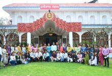 पहली बार महाविद्यालय के विद्यार्थियों ने किया लोकभवन का भ्रमण