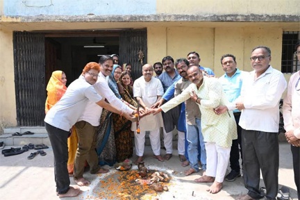 उत्तर विधानसभा क्षेत्र के लोकप्रिय विधायक पुरंदर मिश्रा ने किया लोधी पारा, पंडरी में अतिरिक्त लोधी भवन निर्माण हेतु भूमि पूजन