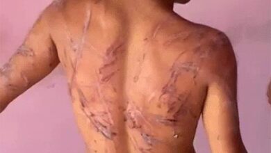 VIDEO वायरल: रायपुर में युवक को क्रूरता से पीटा और घायल किया गया VIDEO वायरल: रायपुर में युवक को क्रूरता से पीटा और घायल किया गया