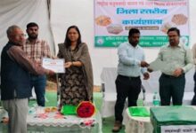 मधुमक्खी पालन से किसानों की आय में 20 से 25 प्रतिशत तक वृद्धि संभव