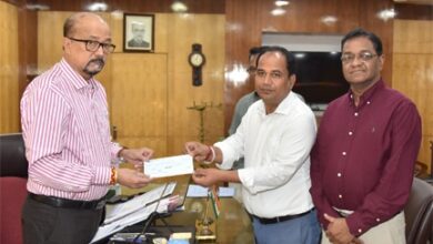 राज्यपाल रमेन डेका ने रेडक्रॉस सोसायटी संरक्षक के रूप में सदस्यता ग्रहण की राज्यपाल रमेन डेका ने रेडक्रॉस सोसायटी संरक्षक के रूप में सदस्यता ग्रहण की