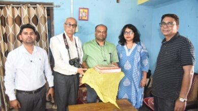 पाँच पीढ़ियों से सहेजी गई सांस्कृतिक विरासत आई सामने, झिरमिट्टी में मिली 250 वर्ष पुरानी पांडुलिपि