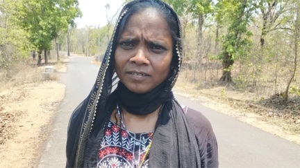 बस्‍तर: महिला माओवादी का सरेंडर, सुरक्षा बलों को बड़ी सफलता