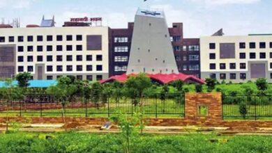 सरकारी विभागों में छुट्टियों पर 3 महीने का बैन