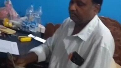 ड्रेसर का घूस लेने का खुलासा: 5000 रुपये रिश्वत का VIDEO वायरल ड्रेसर का घूस लेने का खुलासा: 5000 रुपये रिश्वत का VIDEO वायरल