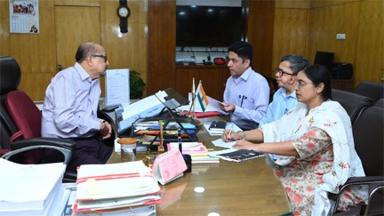 राज्यपाल के निर्देश पर धनेशपुर में दिव्यांग बच्चों के लिए विशेष शिविर