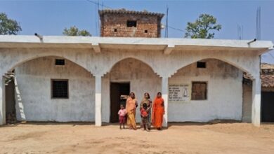 मिट्टी के घर से सपनों के आशियाने तक-मेहनत से बदली घर की तस्वीर मिट्टी के घर से सपनों के आशियाने तक-मेहनत से बदली घर की तस्वीर