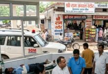 सूरजपुर में ड्राइविंग फेल: SDM की कार दुकान में जा घुसी, तीन घायल