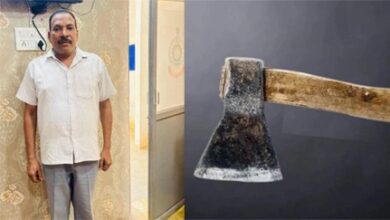 “रायपुर में भयावह घटना: पूर्व पुलिसकर्मी ने परिवार के दो सदस्यों को मौत के घाट उतारा” “रायपुर में भयावह घटना: पूर्व पुलिसकर्मी ने परिवार के दो सदस्यों को मौत के घाट उतारा”