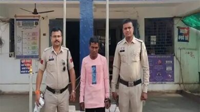 घर में हुआ खूनी संघर्ष, बेटे ने पिता को पीट-पीटकर मार डाला