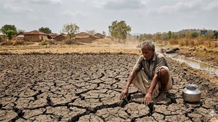 किसानों की चिंता बढ़ी, मानसून में देरी और जूनभर गर्मी-उमस का अनुमान