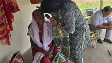 भालू हमले की पीड़िता प्रेमबाई के घर पहुँची मेडिकल बोर्ड की टीम, जांच में 55 : दिव्यांगता की पुष्टि