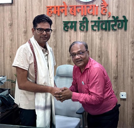 वित्तमंत्री ओ.पी. चौधरी से मिले कुलपति प्रो. दयाल वित्तमंत्री ओ.पी. चौधरी से मिले कुलपति प्रो. दयाल