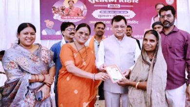 सुशासन तिहार का आयोजन, जनसमस्याओं के प्रति राज्य सरकार की संवेदनशीलता – उद्योग मंत्री सुशासन तिहार का आयोजन, जनसमस्याओं के प्रति राज्य सरकार की संवेदनशीलता – उद्योग मंत्री