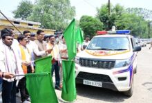 वित्त मंत्री ओपी चौधरी ने रायगढ़ को मिली 16 अत्याधुनिक डायल-112 ईआरवी वाहनों को दिखाई हरी झंडी