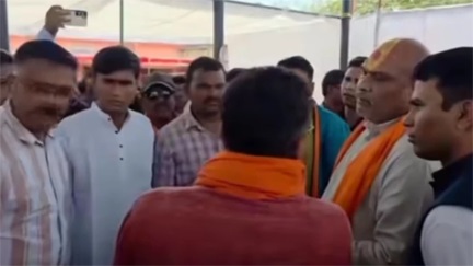 ‘जो करना है कर’ कहकर भड़के CEO, भाजपा नेता के साथ नोकझोंक का वीडियो वायरल