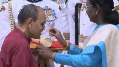 ‘डॉक्टर भैया-भाभी’ की मेहनत रंग लाई, मिला पद्मश्री सम्मान ‘डॉक्टर भैया-भाभी’ की मेहनत रंग लाई, मिला पद्मश्री सम्मान