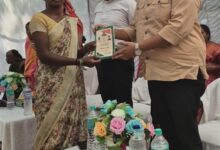 कस्तूरा में आयोजित जिला स्तरीय जनसमस्या निवारण शिविर में हितग्राहियों को मिला योजनाओं का लाभ