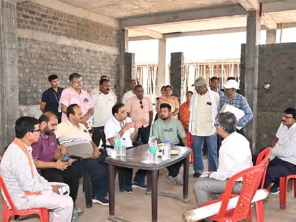 स्वास्थ्य सुविधाओं में सुधार को लेकर विधायक का कड़ा संदेश
