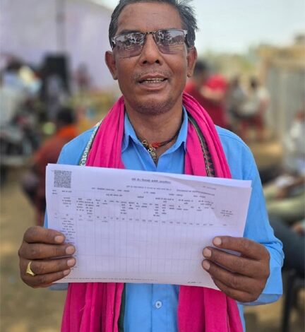 सुशासन तिहार में बिना भटके पूरा हुआ फौती नामांतरण का कार्य सुशासन तिहार में बिना भटके पूरा हुआ फौती नामांतरण का कार्य