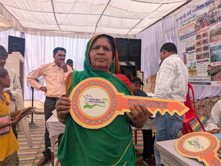 पक्के आशियाने का सपना हुआ पूरा, चौति बाई को मिली पीएम आवास की सौगात