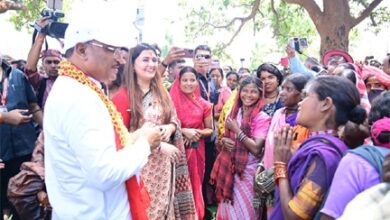 एक चौपाल ऐसा भी जहाँ खुशियों और तालियों की रही गूंज