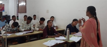 अग्निवीर उड़ान सेना में भर्ती के लिए युवाओं को मिला निःशुल्क कोचिंग का कवच अग्निवीर उड़ान सेना में भर्ती के लिए युवाओं को मिला निःशुल्क कोचिंग का कवच