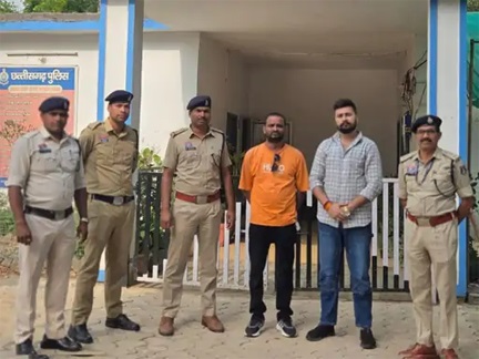 गोल्डी शर्मा पर कार्रवाई: किसान से मारपीट का आरोपी पकड़ा गया गोल्डी शर्मा पर कार्रवाई: किसान से मारपीट का आरोपी पकड़ा गया