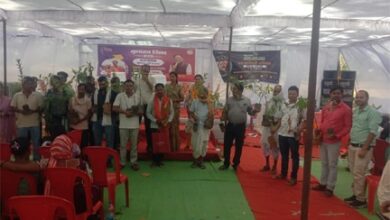 टांगरडीह शिविर में किसानों को मिला योजनाओं का लाभ