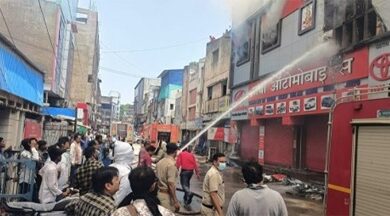 राजधानी में ऑटोमोबाइल शॉप धू-धू कर जली, दमकल ने संभाला मोर्चा