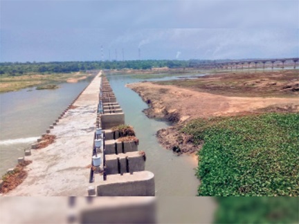 सोनहत एनीकट निर्माण के लिए 3.49 करोड़ रुपये स्वीकृत सोनहत एनीकट निर्माण के लिए 3.49 करोड़ रुपये स्वीकृत