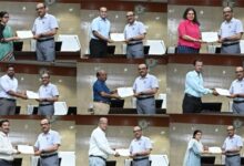 मुख्य सचिव ने ई-ऑफिस एवं समयबद्धता के लिए मंत्रालय के अधिकारी और कर्मचारियों को दिए प्रशंसा पत्र