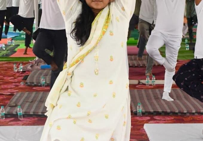 योग से स्वस्थ जीवन और सशक्त समाज का निर्माण संभव : मंत्री लक्ष्मी राजवाड़े