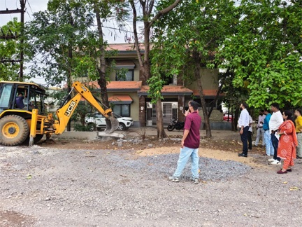 सेजबहार फेस-1 कॉलोनी की भूमि से गृह निर्माण एवं अधोसंरचना विकास मंडल ने हटाया अतिक्रमण